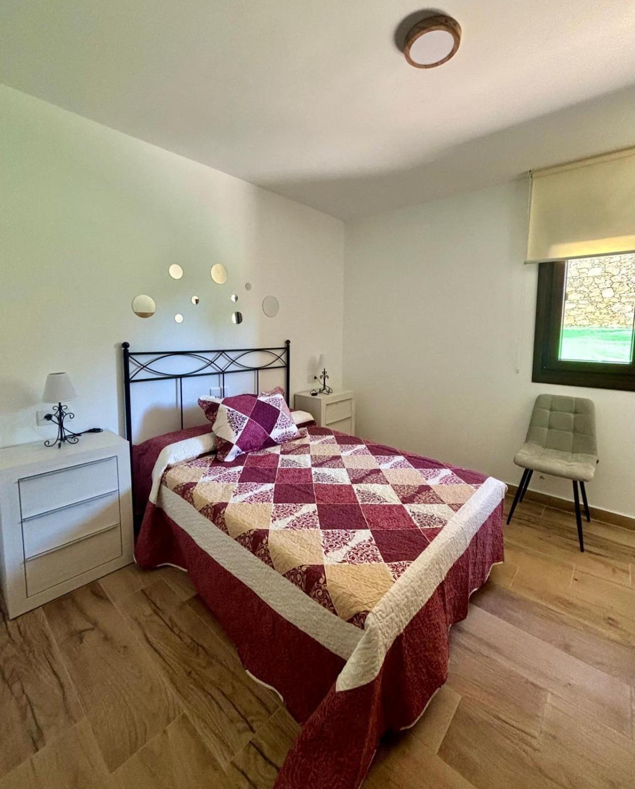 El Hondon Del Lugar Apartment Hoyos Ngoại thất bức ảnh